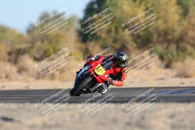 media/Dec-07-2024-CVMA (Sat) [[21c5f1ef85]]/Race 11-Amateur Supersport Open/